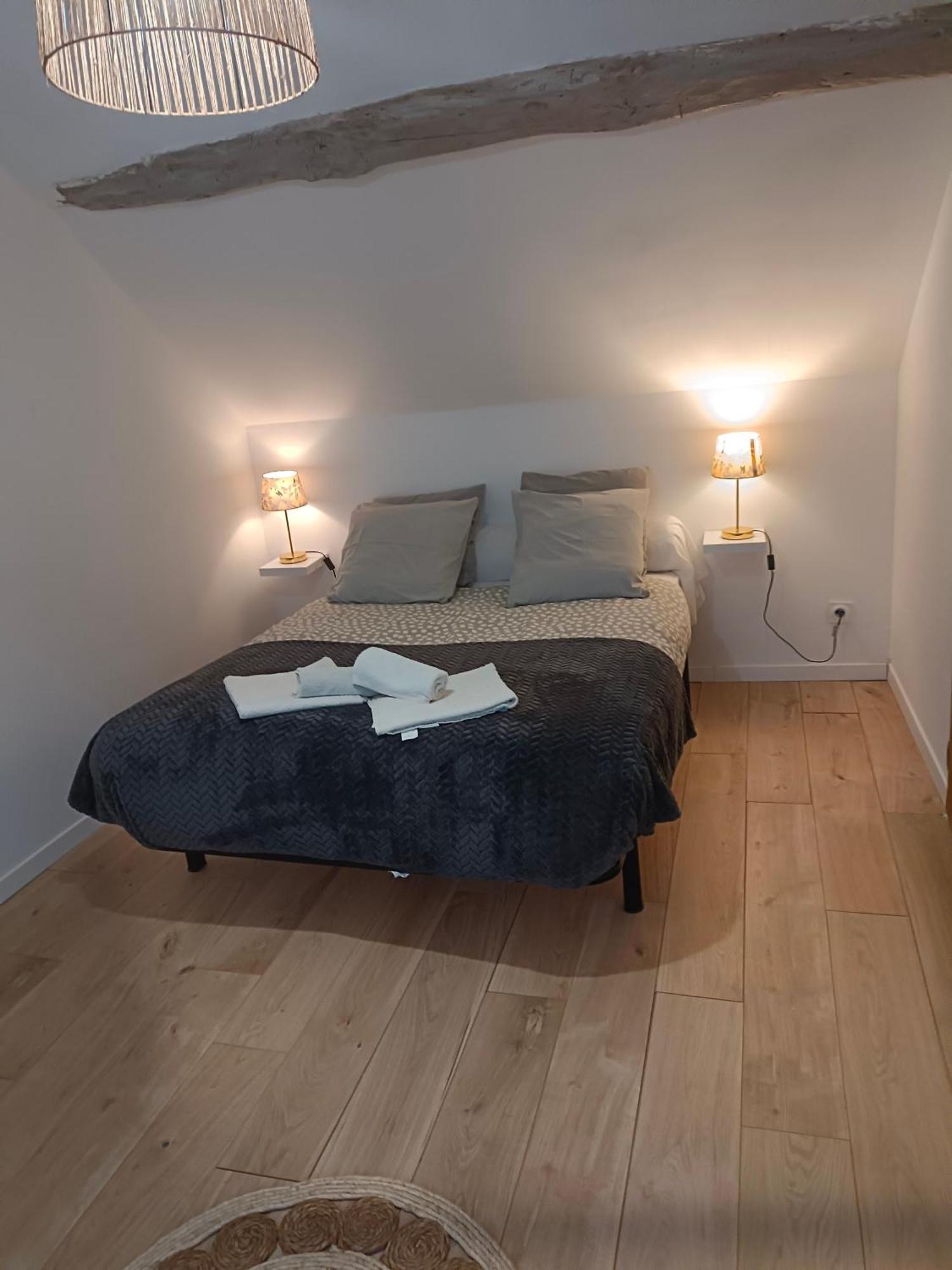 La Maison De Juliette Maison Entiere Avec Garage Et Terrain Conde-sur-Sarthe ภายนอก รูปภาพ