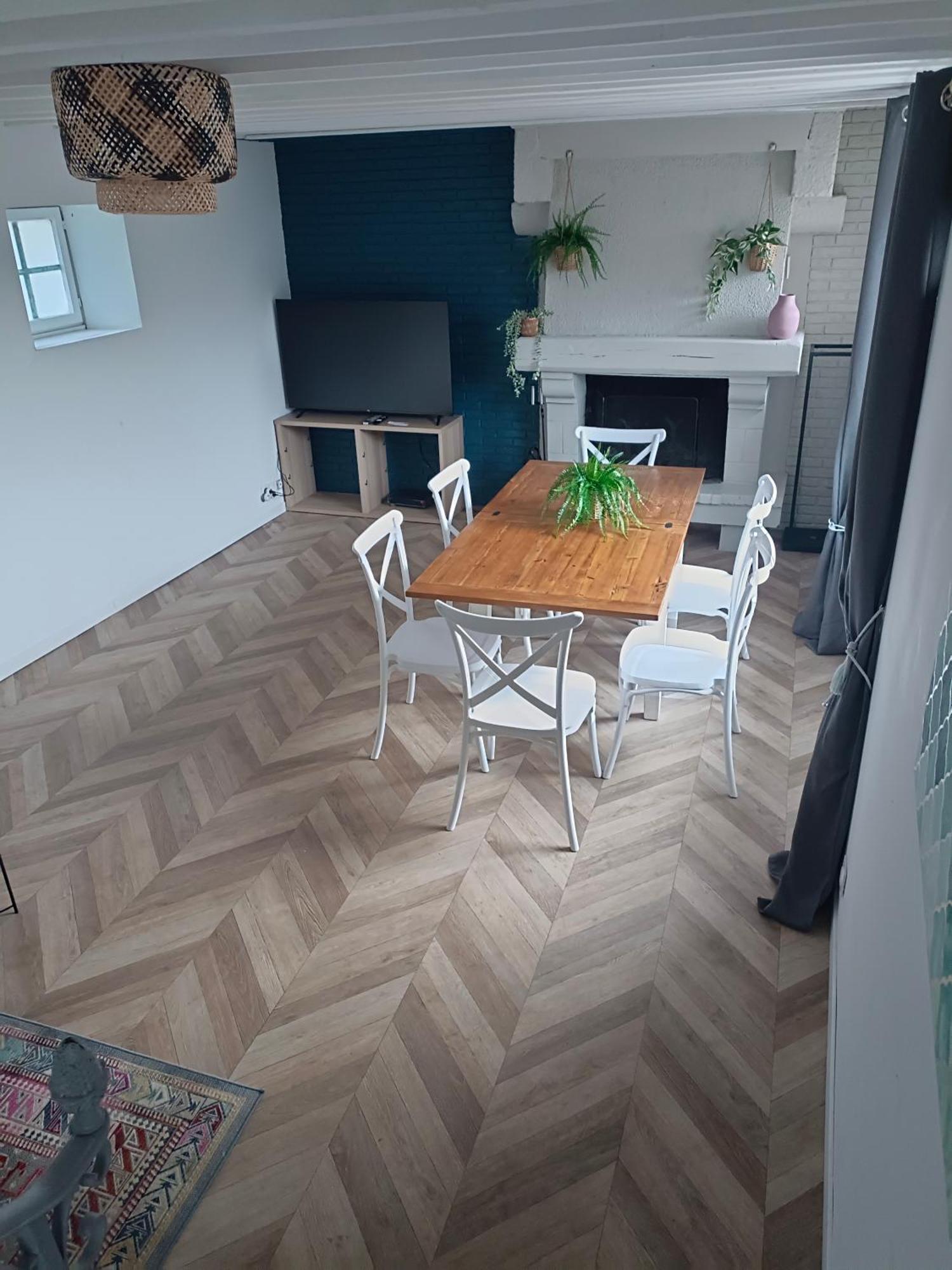 La Maison De Juliette Maison Entiere Avec Garage Et Terrain Conde-sur-Sarthe ภายนอก รูปภาพ